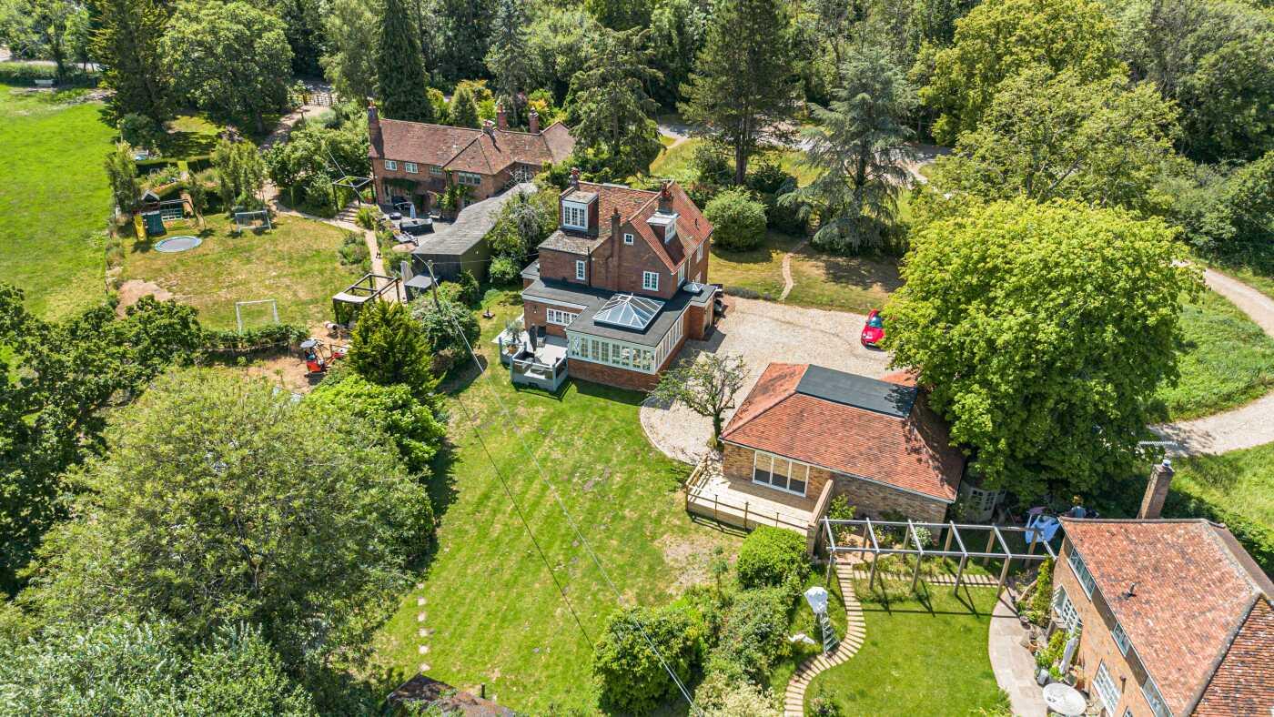 Moor End, Frieth, Henley-On-Thames